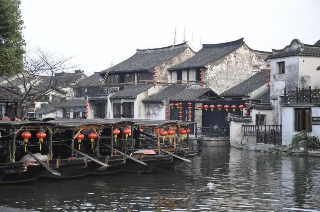 经济学家越来越相信美国经济不会衰退 而看衰者称美联储正在“玩火”